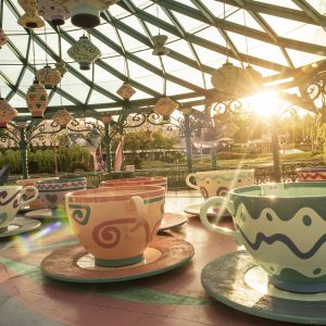 Mad Hatter's Tea Cups - Disneyland Paris