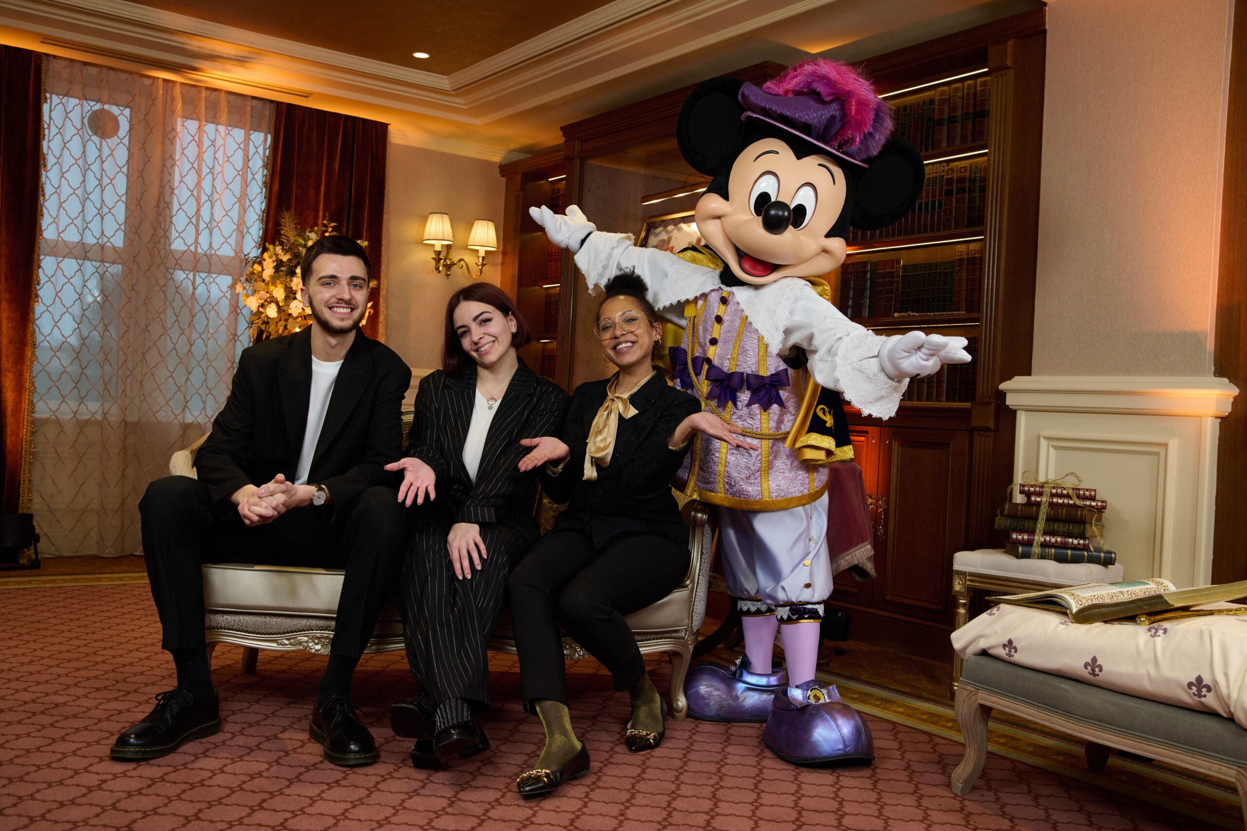 Cast Reporters Take Part in Disneyland Hotel Dedication Weekend